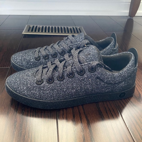 ugg tasman